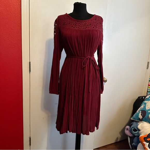 Burgundy MIDI Dress - Picture 1 of 5